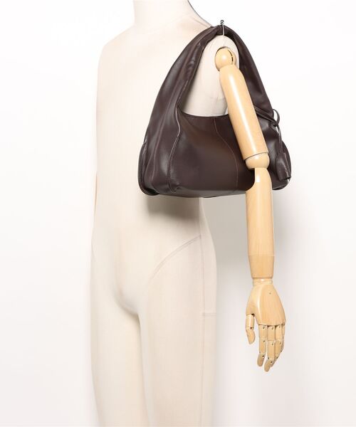 Scrap Book（スクラップブック）の「【LUMEN】PILLOW HOBO BAG（トートバッグ・レディース・ブラウン/ブラック・FREE）」の6枚目の写真