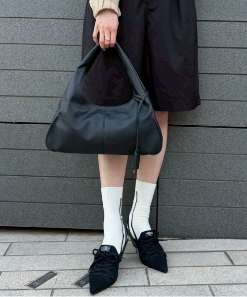 Scrap Book（スクラップブック）の「【LUMEN】PILLOW HOBO BAG（トートバッグ・レディース・ブラウン/ブラック・FREE）」の8枚目の写真
