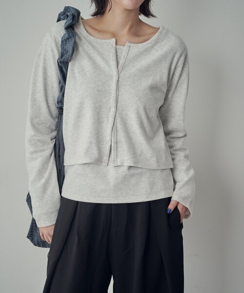 goocy(グーシー)の「【一枚で二役!】前後2WAYカットソーカーデ(Tシャツ/カットソー・レディース・ブラック/ライトグレー/グレー/ピンク・FREE)」の2枚目の写真