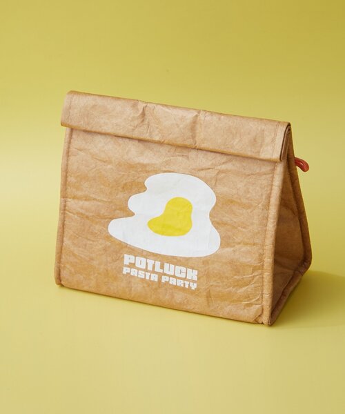 BIRTHDAY BAR(バースデイバー)の「【クリエイター「FLINT MASON」× BIRTHDAY BAR 初コラボ!】POTLUCK PASTA PARTY保冷バッグ(お弁当箱・レディース・ダークグレー/ベージュ・0)」の12枚目の写真