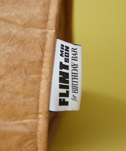 BIRTHDAY BAR(バースデイバー)の「【クリエイター「FLINT MASON」× BIRTHDAY BAR 初コラボ!】POTLUCK PASTA PARTY保冷バッグ(お弁当箱・レディース・ダークグレー/ベージュ・0)」の20枚目の写真