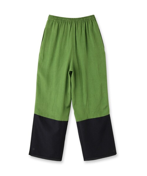 muller of yoshiokubo(ミュラーオブヨシオクボ)の「muller of yoshiokubo(ミュラーオブヨシオクボ)WRINKLES PANTS(その他パンツ・レディース・グリーン・00)」の3枚目の写真