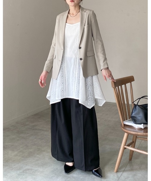 She's Closet(シーズクローゼット)の「アシンメトリー ロング丈 刺繍 カットワークレースキャミソール チュニック(キャミソール・レディース・ホワイト/ブラック・FREE)」の7枚目の写真