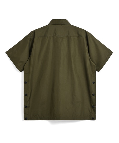 TAION(タイオン)の「【TAION(タイオン)】〈ユニセックス〉ノンダウン ミリタリー ボタンスリット ハーフスリーブ シャツ(シャツ/ブラウス・メンズ・ブラック/オフホワイト/ダークオリーブ/インディゴブルー/ライトインディゴブルー/ダークネイビー・2XL/XL/L/M/S)」の7枚目の写真