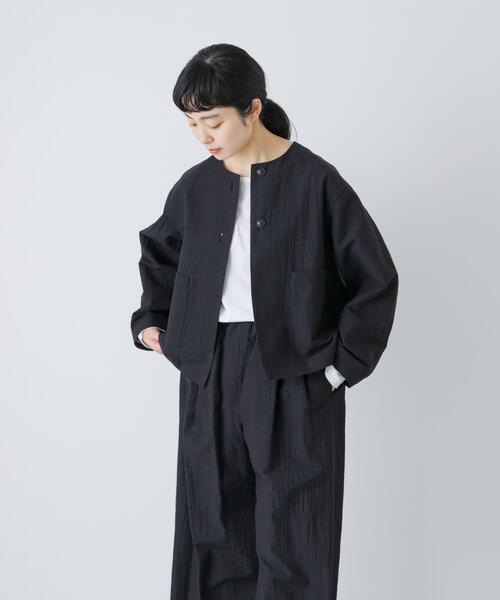 かぐれ（カグレ）の「『セットアップ対応』 ノーカラーショートジャケット（ノーカラージャケット・レディース・ブラック・FREE）」の3枚目の写真