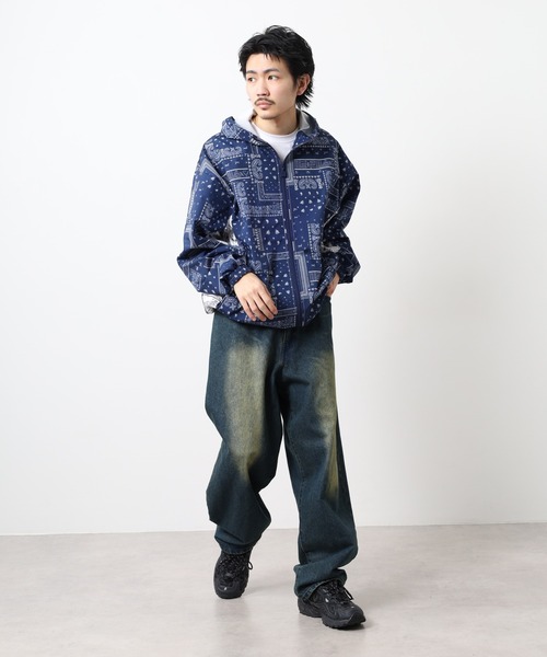 FILA HERITAGE(フィラヘリテージ)の「FILA HERITAGE TRACK TOP ペイズリートラックトップ(ナイロンジャケット・メンズ・ネイビー/ホワイト・XL/L/M)」の18枚目の写真
