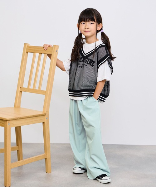 NAVY(ネイビー)の「SARARI イージーワイドパンツ 接触冷感機能付きのTPUクールドライ素材(その他パンツ・キッズ・ミント/ブラック/サックスブルー・130cm/140cm/150cm/160cm)」の22枚目の写真