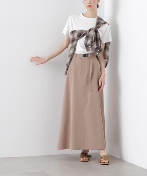 NANO universe（ナノユニバース）の「多機能2wayストレッチ ベルテッドセミフレアマキシスカート(セットアップ可)（スカート・レディース・ネイビー/ブラック/ベージュ・FREE）」の3枚目の写真