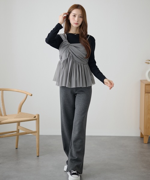 DAYRA(デイラ)の「ソリッドカラー ラウンドネック ベーシック 長袖 プルオーバー(Tシャツ/カットソー・レディース・ベージュ/チャコールグレー/ホワイト/ブラック/グレー・FREE)」の7枚目の写真