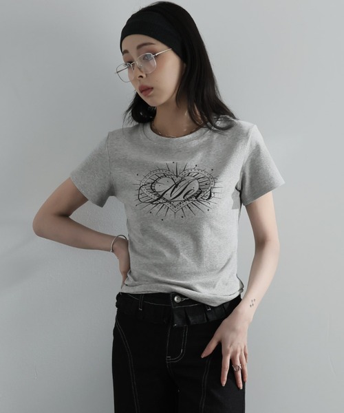 Ulysses(ユリシス)の「ハートプリントクルーネックTシャツ(Tシャツ/カットソー・レディース・グレー/ブラック・M/S)」の13枚目の写真
