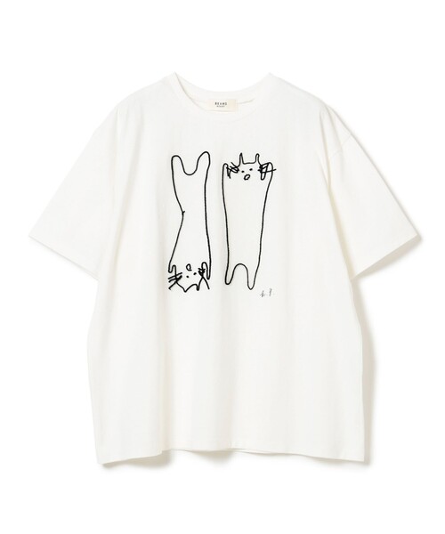 BEAMS HEART(ビームスハート)の「アートネコ 刺繍 Tシャツ(Tシャツ/カットソー・レディース・オフホワイト/チャコールグレー/ライトグレー・FREE)」の2枚目の写真