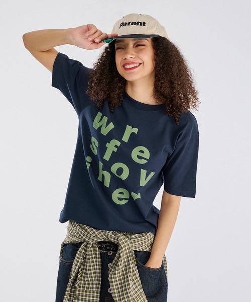 WISH FOR EVER(ウィッシュフォーエバー)の「【 4color / 3size 】RANDOM LOGO GRAPHIC T/ランダムロゴグラフィックT(Tシャツ/カットソー・メンズ・ネイビー/イエロー/ブラウン/ピンク・SMALL/MEDIUM/LARGE)」の20枚目の写真