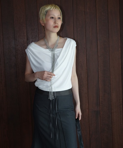 chuclla（チュクラ）の「ドレープオフショルダートップス chw26s226（Tシャツ/カットソー・レディース・ホワイト/ブラック・FREE）」の3枚目の写真