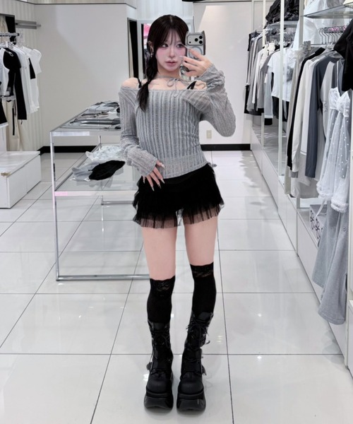 Never mind the XU / Chikashitsu+(ネバーマインド ザ エックスユー / チカシツプラス)の「【nmtc+】sheer summer knit / 【エヌエムティーシープラス】シアーメッシュサマーニット(Tシャツ/カットソー・レディース・グレー/ホワイト/ブラック・ONE SIZE)」の9枚目の写真