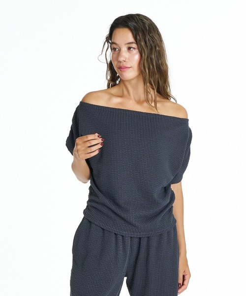 ROXY(ロキシー)の「ROXY SUNSET BREEZE TOPS オフショルダーニット 【2026年夏モデル】/ロキシーオフショルニット(ニット/セーター・レディース・ナチュラル/ブラック/グリーン・LARGE/MEDIUM/SMALL)」の2枚目の写真