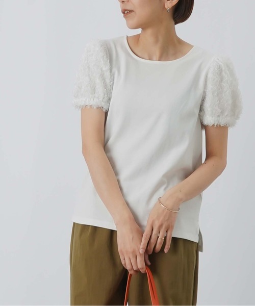 LUCA/LADY LUCK LUCA（ルカ/レディラックルカ）の「LC/LLL テープ刺繍パフプルオーバー（Tシャツ/カットソー・レディース・オフホワイト/ライトブルー/ベージュ・FREE）」の2枚目の写真