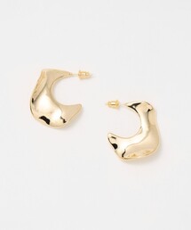 ウェイビー メタル ピアス