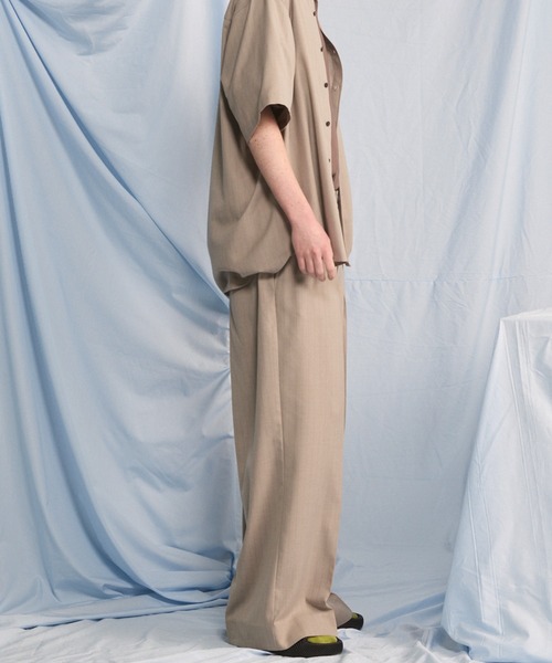 MAISON SPECIAL(メゾンスペシャル)の「《UNISEX》Airy Striped Gabardine Prime-Wide Two-tuck Pants/エアリーストライプギャバジンプライムワイドツータックパンツ【MAISON SPECIAL/メゾンスペシャル】■セットアップ対応■(スラックス・メンズ・チャコールグレー/グレイッシュベージュ/ブラック・2/1/0)」の16枚目の写真