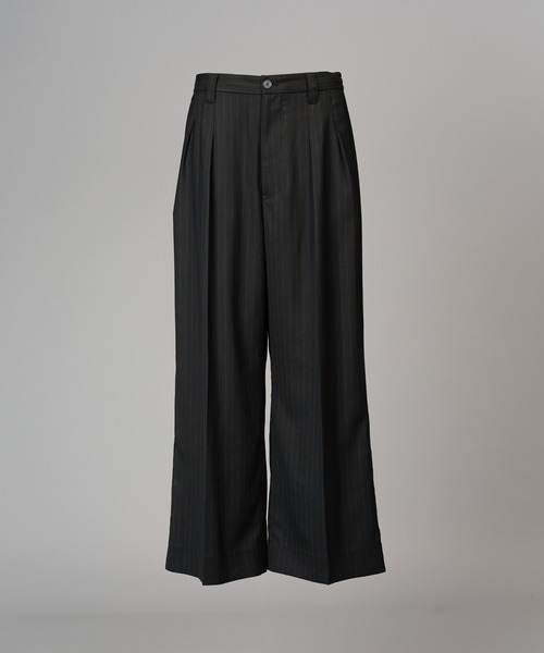 MAISON SPECIAL(メゾンスペシャル)の「《UNISEX》Airy Striped Gabardine Prime-Wide Two-tuck Pants/エアリーストライプギャバジンプライムワイドツータックパンツ【MAISON SPECIAL/メゾンスペシャル】■セットアップ対応■(スラックス・メンズ・チャコールグレー/グレイッシュベージュ/ブラック・2/1/0)」の21枚目の写真