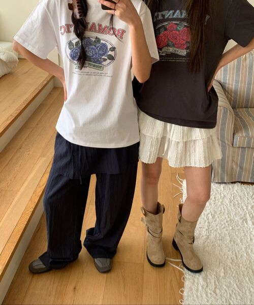 ETMON（エトモン）の「Romantic Graphic T-Shirt, Charcoal（Tシャツ/カットソー・レディース・その他・F）」の7枚目の写真