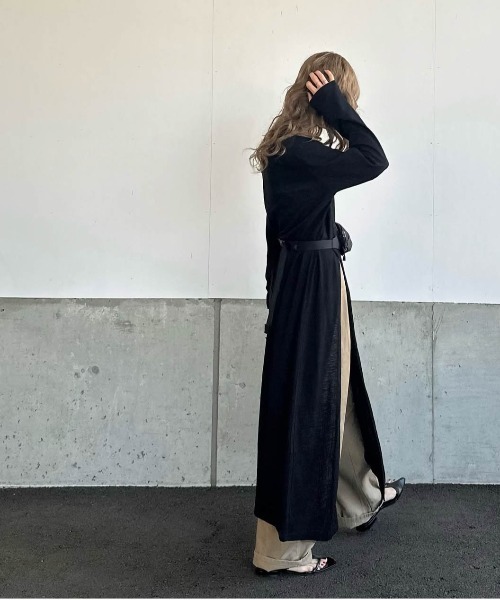 CURA CLOSET(キュラ クローゼット)の「【loverara.loverara コラボ】シアーハイスリットワンピース(ワンピース・レディース・ホワイト/ブラック・フリー)」の12枚目の写真