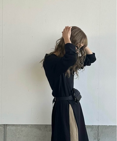 CURA CLOSET(キュラ クローゼット)の「【loverara.loverara コラボ】シアーハイスリットワンピース(ワンピース・レディース・ホワイト/ブラック・フリー)」の13枚目の写真