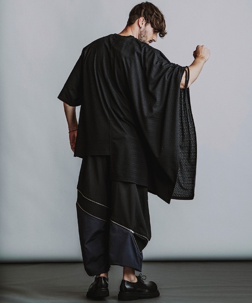 NO ID.(ノーアイディ)の「mp15080- 2WAYクロップドワイドPT パンツ(458006-493P)(その他パンツ・メンズ・ブラック/グレー/ブラック×グレー・1/2)」の12枚目の写真