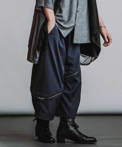 NO ID.(ノーアイディ)の「mp15080- 2WAYクロップドワイドPT パンツ(458006-493P)(その他パンツ・メンズ・ブラック/グレー/ブラック×グレー・1/2)」の14枚目の写真