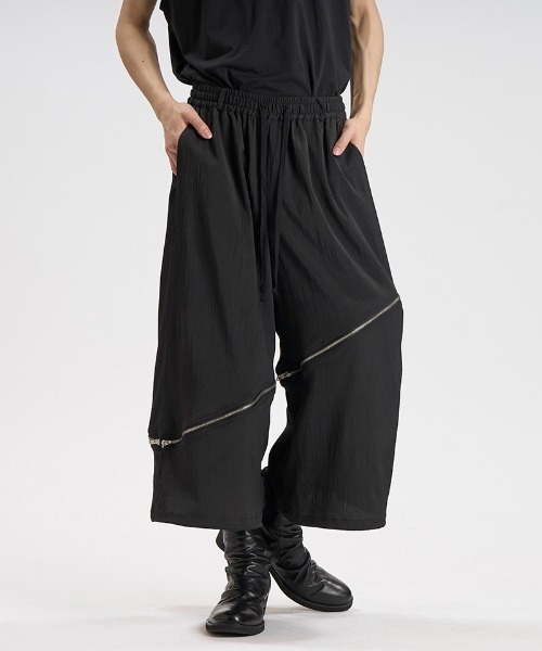 NO ID.(ノーアイディ)の「mp15080- 2WAYクロップドワイドPT パンツ(458006-493P)(その他パンツ・メンズ・ブラック/グレー/ブラック×グレー・1/2)」の20枚目の写真