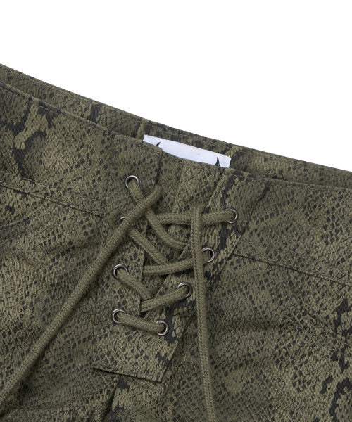 GILAARCHIVE(ギラアーカイブ)の「PYTHON LACE-UP COTTON SHORTS_OLIVE(その他パンツ・レディース・その他・SMALL/MEDIUM)」の2枚目の写真