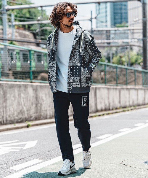 felkod(フィルコッド)の「mpa4149- Bandana Print Snap Front Scuba Hoodie スナップパーカー(F26A010)(パーカー・メンズ・ホワイト×ブラック/ブラック×ホワイト/ネイビー×ホワイト・S/M/L)」の21枚目の写真