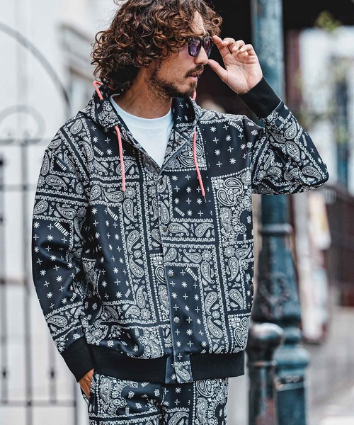 felkod(フィルコッド)の「mpa4149- Bandana Print Snap Front Scuba Hoodie スナップパーカー(F26A010)(パーカー・メンズ・ホワイト×ブラック/ブラック×ホワイト/ネイビー×ホワイト・S/M/L)」の22枚目の写真