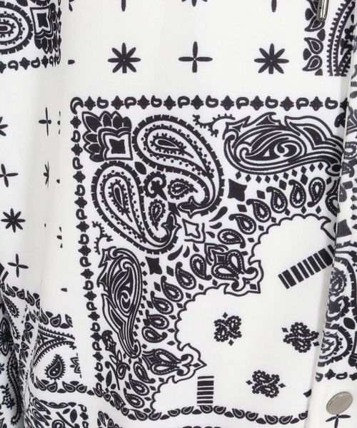 felkod(フィルコッド)の「mpa4149- Bandana Print Snap Front Scuba Hoodie スナップパーカー(F26A010)(パーカー・メンズ・ホワイト×ブラック/ブラック×ホワイト/ネイビー×ホワイト・S/M/L)」の6枚目の写真