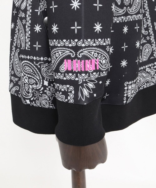 felkod(フィルコッド)の「mpa4149- Bandana Print Snap Front Scuba Hoodie スナップパーカー(F26A010)(パーカー・メンズ・ホワイト×ブラック/ブラック×ホワイト/ネイビー×ホワイト・S/M/L)」の14枚目の写真