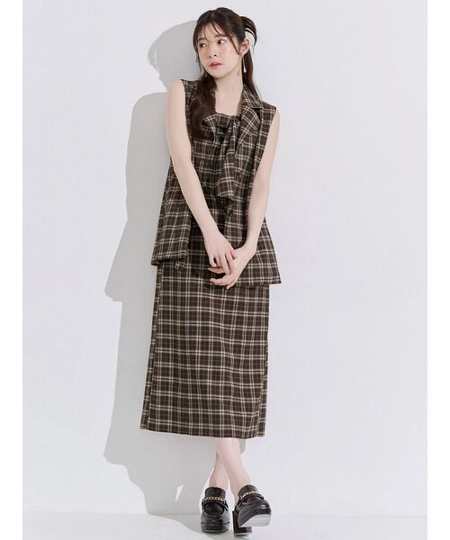 MERCURYDUO(マーキュリーデュオ)の「フロントリボンキャミワンピース(ワンピース・レディース・その他1/ベビーピンク/ブラウン/ベージュ・FREE)」の10枚目の写真