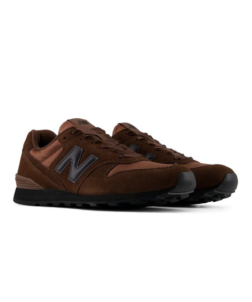 NEW BALANCE(ニューバランス)の「996 サテンシューレース スニーカー(スニーカー・レディース・ブラウン/ブラック/オフホワイト・22.0cm/22.5cm/23.0cm/23.5cm/24.0cm/24.5cm/25.0cm/25.5cm)」の19枚目の写真