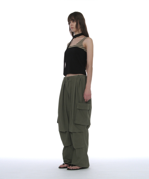 PARTIMENTO WOMEN(パルティメントウィメン)の「ディタッチャブルタイネックスリーブレストップ_ブラック(Tシャツ/カットソー・レディース・その他・SMALL/MEDIUM)」の2枚目の写真