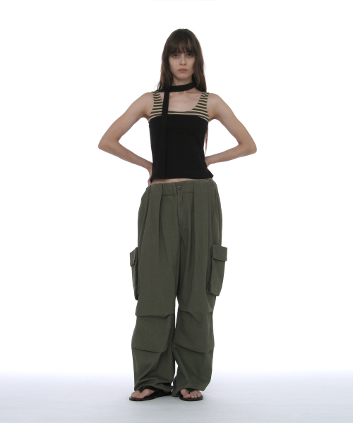 PARTIMENTO WOMEN(パルティメントウィメン)の「ディタッチャブルタイネックスリーブレストップ_ブラック(Tシャツ/カットソー・レディース・その他・SMALL/MEDIUM)」の5枚目の写真