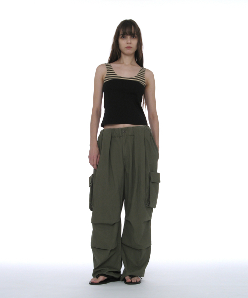PARTIMENTO WOMEN(パルティメントウィメン)の「ディタッチャブルタイネックスリーブレストップ_ブラック(Tシャツ/カットソー・レディース・その他・SMALL/MEDIUM)」の7枚目の写真