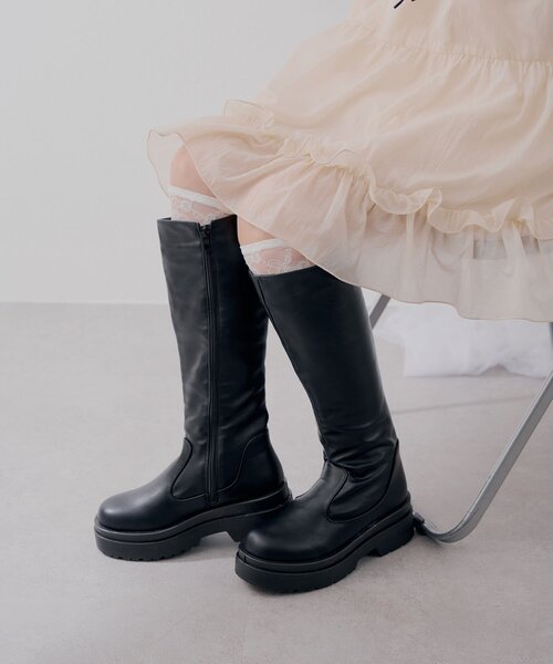 continuer de NICE CLAUP（コンティニューデナイスクラップ）の「トラックソールロングブーツ（ブーツ・レディース・ブラック・X-LARGE/SMALL/LARGE/MEDIUM）」の2枚目の写真