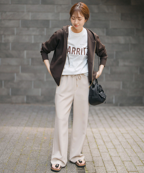 Spick & Span（スピックアンドスパン）の「《WEB限定カラー有り / 追加》ストレッチジップフードパーカー（パーカー・レディース・チャコールグレー/ホワイト系その他/ブラウン・FREE）」の7枚目の写真