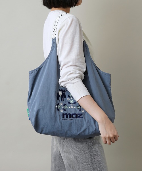 moz(モズ)の「【moz(モズ)】軽量 収納力 しっかり お買い物 にも 刺繍 マルシェバッグ ZUPS-01(ショルダーバッグ・レディース・マスタード/ブラック/ライトグリーン/グレイッシュブルー/ライトグレー/ホワイト・ONE SIZE)」の8枚目の写真