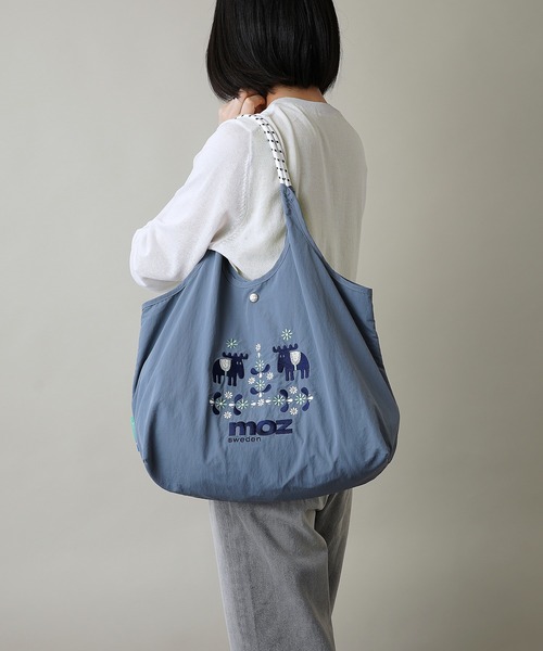 moz(モズ)の「【moz(モズ)】軽量 収納力 しっかり お買い物 にも 刺繍 マルシェバッグ ZUPS-01(ショルダーバッグ・レディース・マスタード/ブラック/ライトグリーン/グレイッシュブルー/ライトグレー/ホワイト・ONE SIZE)」の11枚目の写真