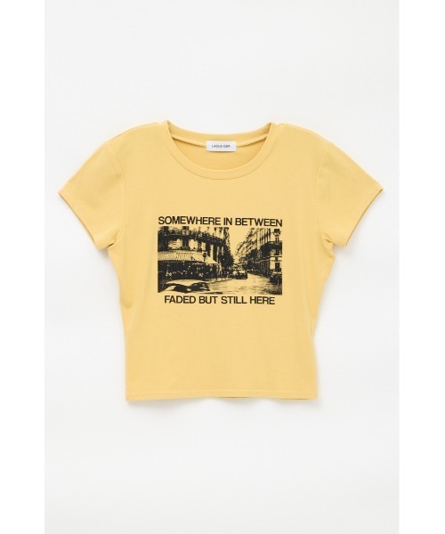 LAGUA GEM(ラグアジェム)の「PHOTO PRINT CUT Tシャツ(Tシャツ/カットソー・レディース・イエロー/ホワイト/杢グレー・FREE)」の3枚目の写真