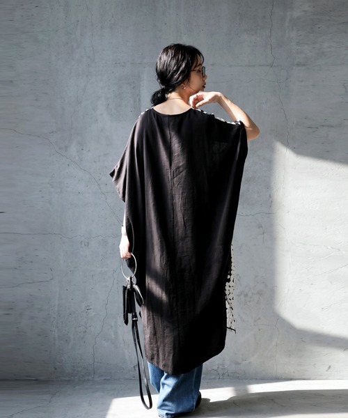 antiqua(アンティカ)の「コクーンシルエット 立体柄 配色 ワンピース(ワンピース・レディース・ブラック・ONESIZE)」の5枚目の写真
