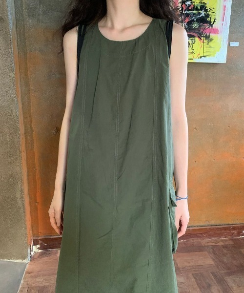 FAVORITO(ファヴォリート)の「ノースリーブワンピース(ワンピース・レディース・カーキ/ブラック・F)」の20枚目の写真