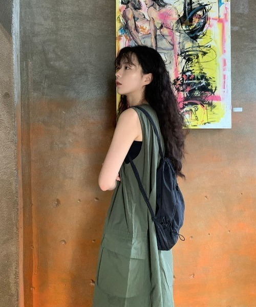 FAVORITO(ファヴォリート)の「ノースリーブワンピース(ワンピース・レディース・カーキ/ブラック・F)」の21枚目の写真