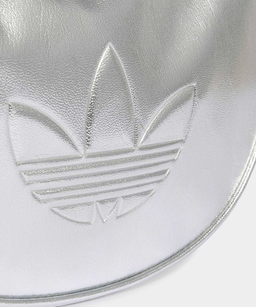 adidas(アディダス)の「アディカラー ムーン バッグ メタリック / アディダスオリジナルス adidas Originals(ショルダーバッグ・メンズ・ブラック/シルバー・FREE)」の11枚目の写真