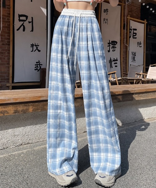 Chiina（チーナ）の「【Chiina】ルーズシルエット チェックワイドパンツ（その他パンツ・レディース・ネイビー/ライトブルー/ブラック・MEDIUM/SMALL）」の8枚目の写真