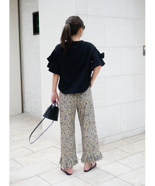 BeBeoD(べベッド)の「フラワープリントフリルパンツ(その他パンツ・レディース・グリーン・フリー)」の3枚目の写真